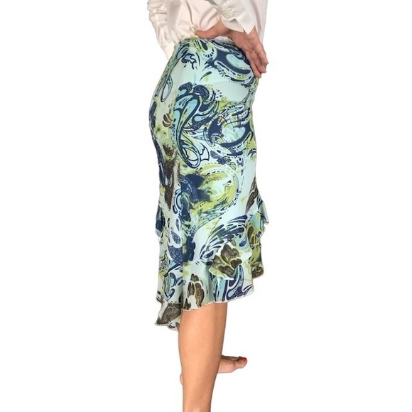Mexx blue & green pattern slant skirt size 8 fully lined ruffles towards hem - Picture 4 of 5